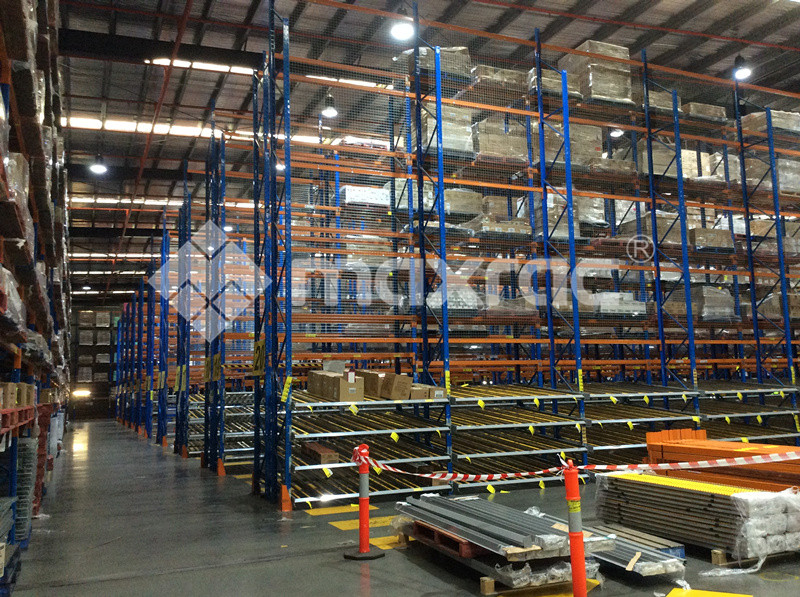 Carton live storage in Australia Carton live storage in Australia